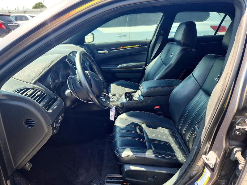 Продажа на аукционе авто 2017 Chrysler 300, vin: 2C3CCABG1HH610246, номер лота: 68240926