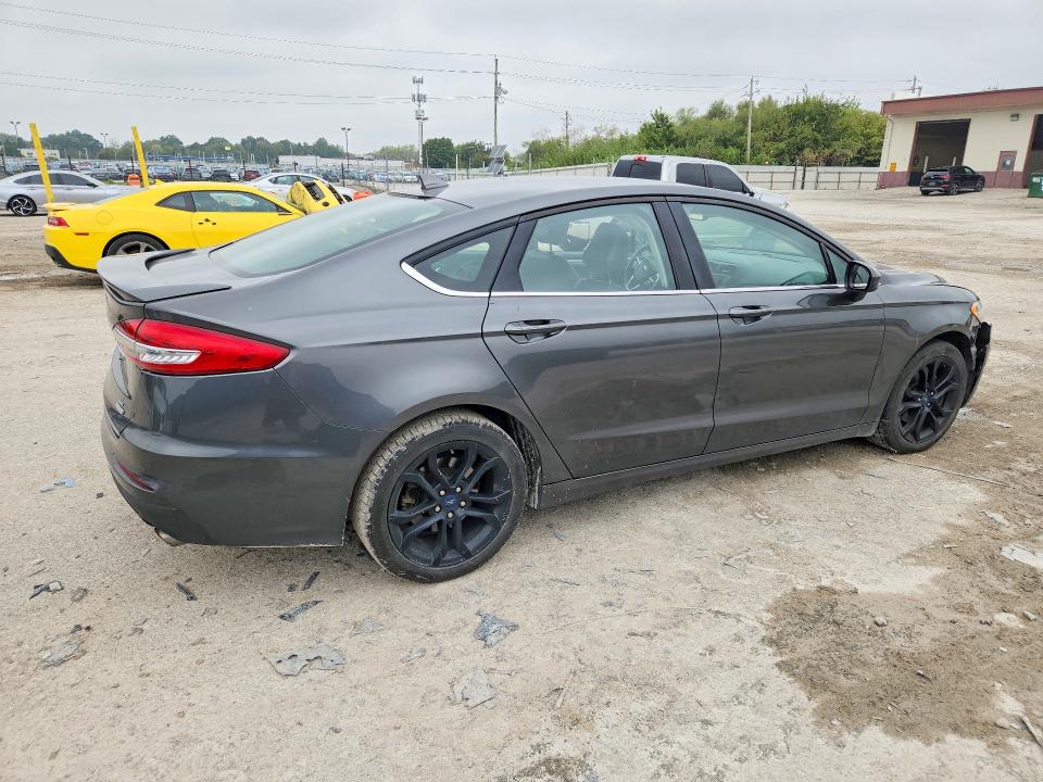 Продажа на аукционе авто 2020 Ford Fusion, vin: 3FA6P0HD8LR252960, номер лота: 69750326