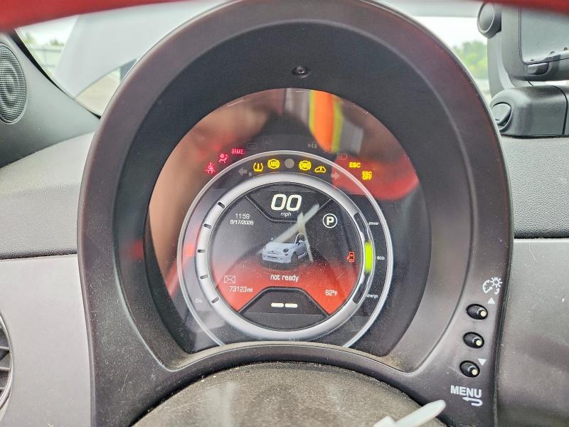 69924676 :رقم المزاد ، 3C3CFFGE6ET225425 vin ، 2014 Fiat 500 مزاد بيع
