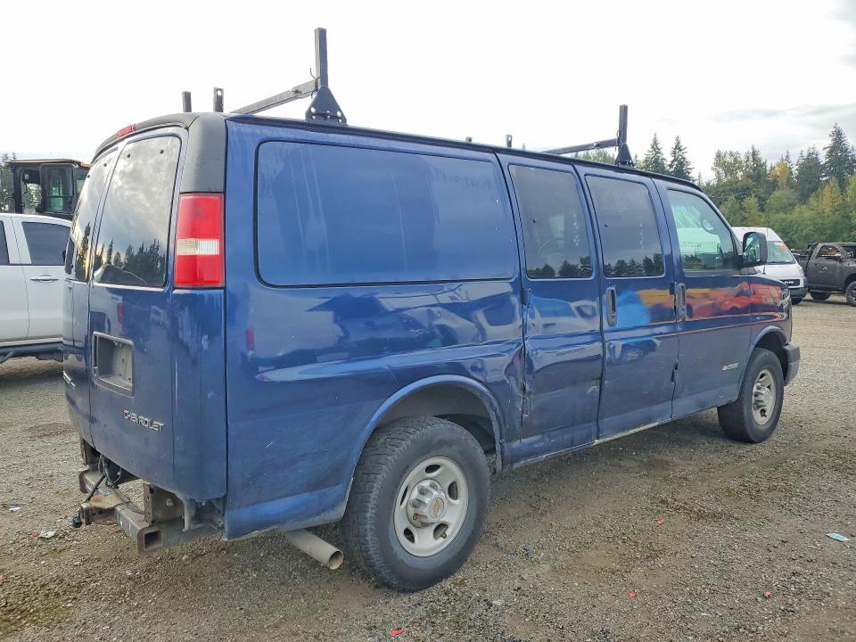 2004 Chevrolet Express G2500 მანქანა იყიდება აუქციონზე, vin: 1GCGG25U541224799, აუქციონის ნომერი: 67595366