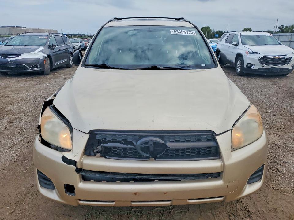 68406936 :رقم المزاد ، 2T3ZF4DV4BW069551 vin ، 2011 Toyota Rav4 مزاد بيع