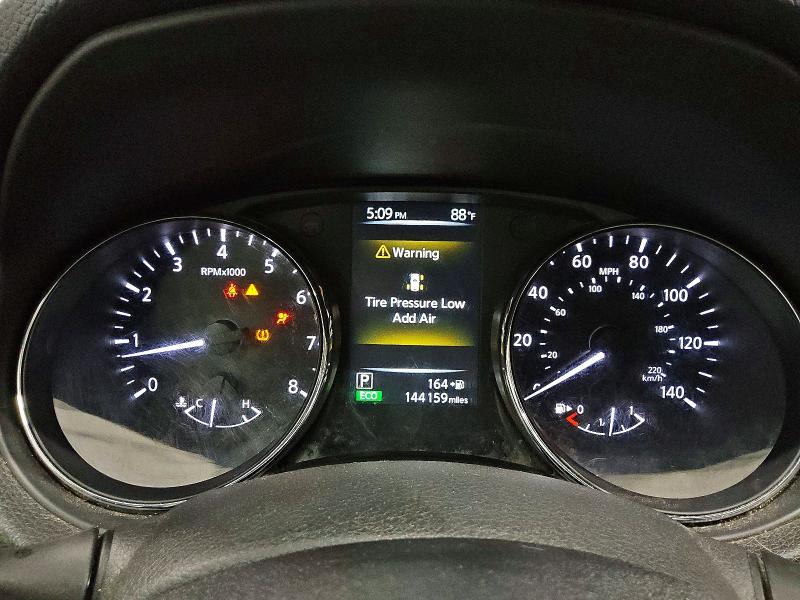 Продаж на аукціоні авто 2017 Nissan Rogue, vin: 5N1AT2MT6HC756160, номер лоту: 67992886