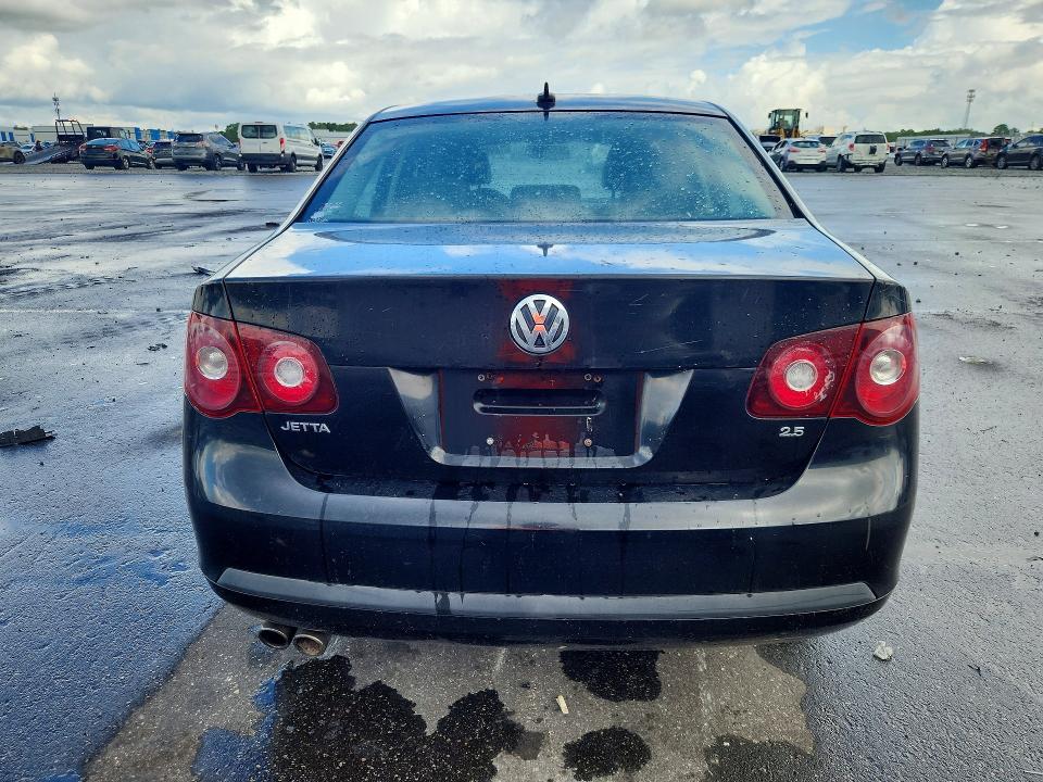 2008 Volkswagen Jetta მანქანა იყიდება აუქციონზე, vin: 3VWRM71KX8M107289, აუქციონის ნომერი: 68984406