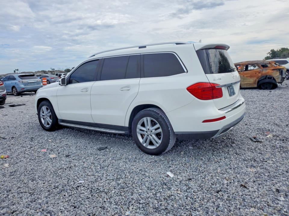 70832096 :رقم المزاد ، 4JGDF7CE9EA324433 vin ، 2014 Mercedes-benz Gl مزاد بيع