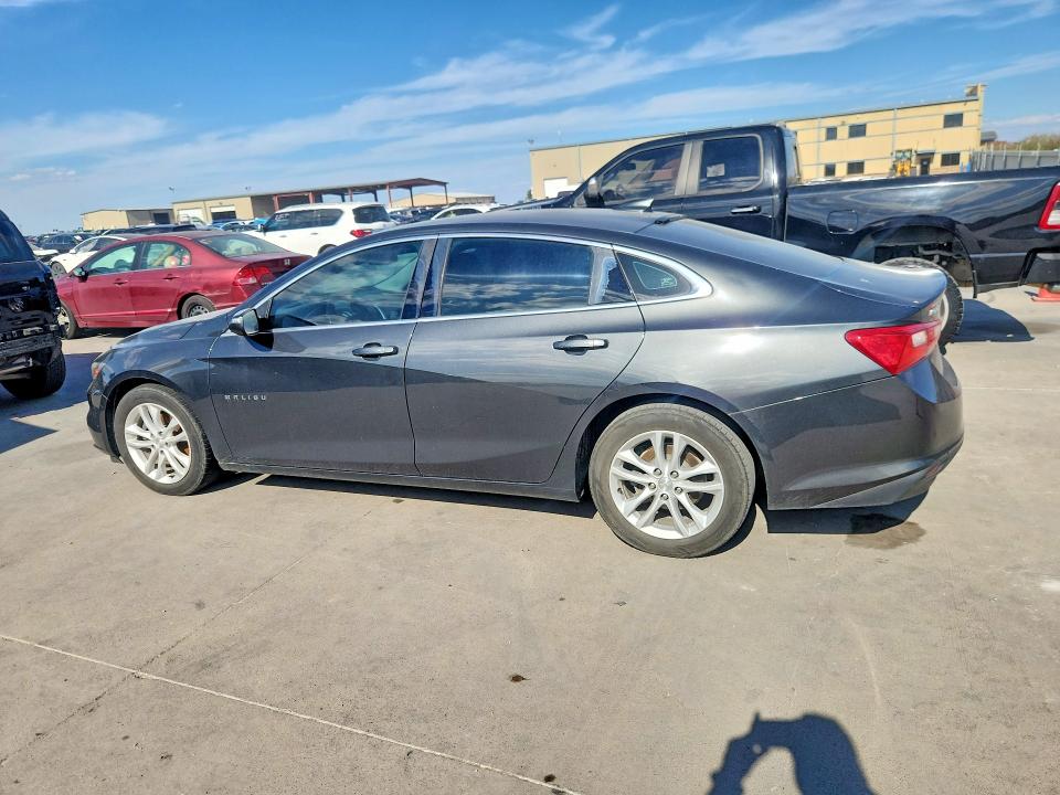 69443976 :رقم المزاد ، 1G1ZD5ST1JF163666 vin ، 2018 Chevrolet Malibu مزاد بيع