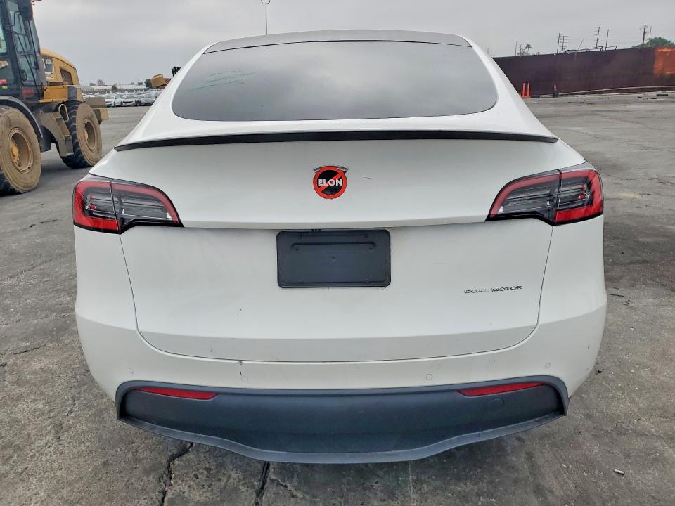 2020 Tesla Model Y მანქანა იყიდება აუქციონზე, vin: 5YJYGDEE2LF044999, აუქციონის ნომერი: 70368516
