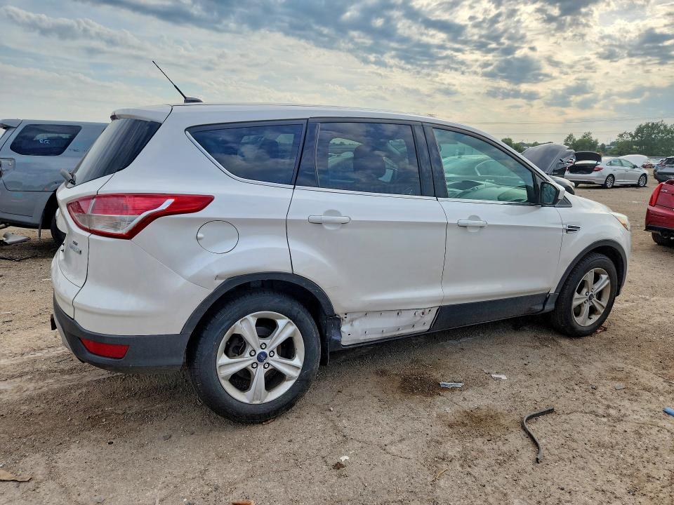 Продаж на аукціоні авто 2016 Ford Escape, vin: 1FMCU0G9XGUC75315, номер лоту: 67401246