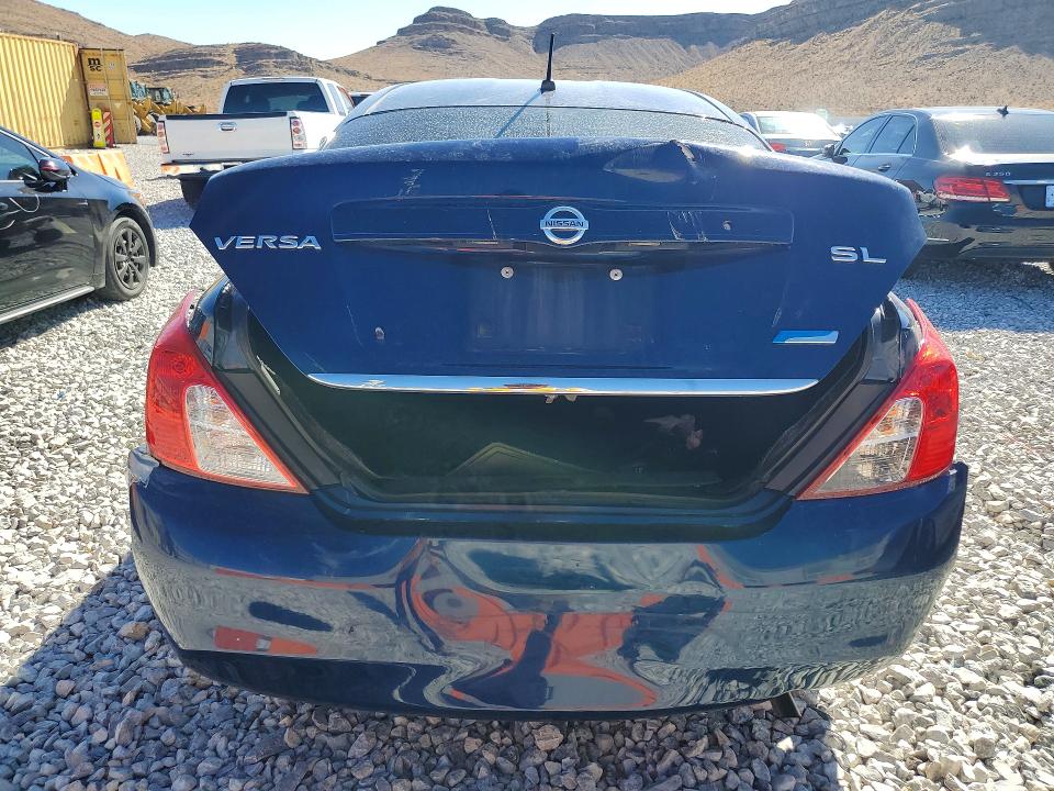 2012 Nissan Versa მანქანა იყიდება აუქციონზე, vin: 3N1CN7AP0CL835688, აუქციონის ნომერი: 69580536