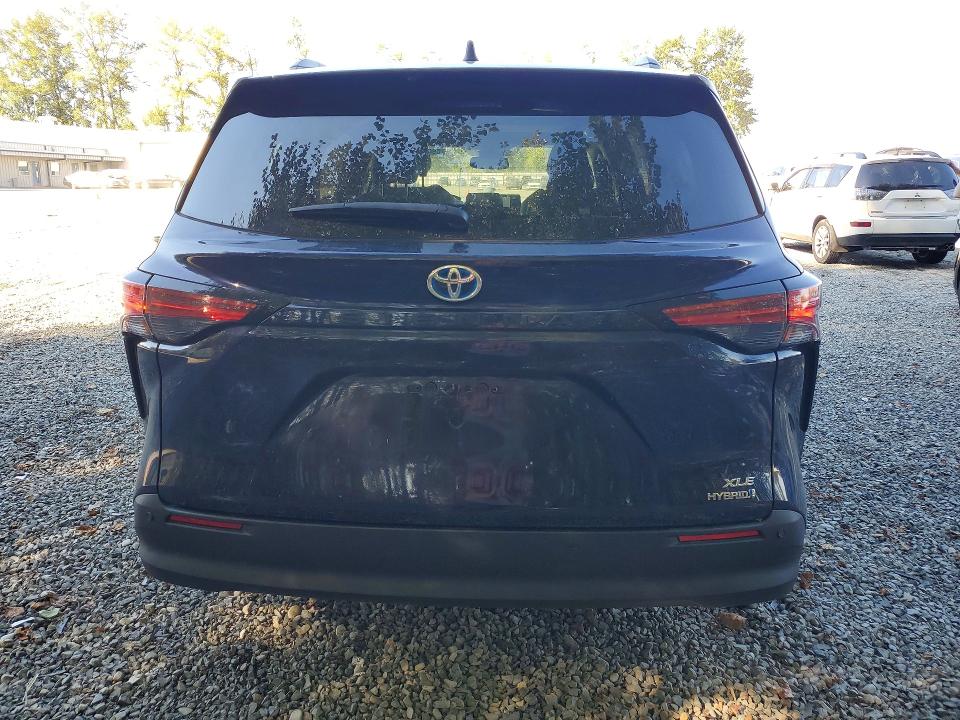 Продажа на аукционе авто 2022 Toyota Sienna, vin: 5TDYRKEC2NS093194, номер лота: 69639166