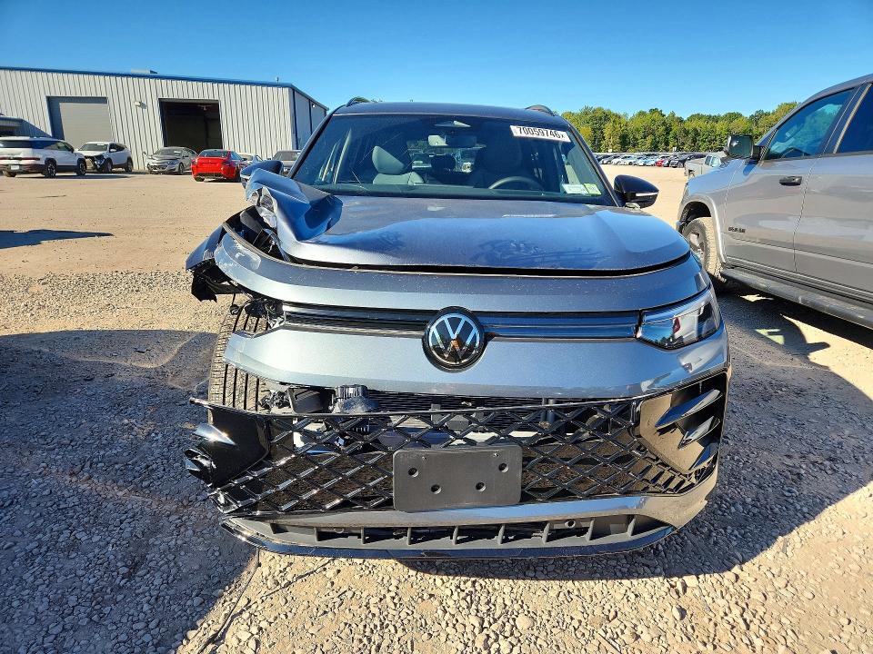 Продаж на аукціоні авто 2026 Volkswagen Tiguan, vin: 3VVGR7RM3TM021849, номер лоту: 70059746