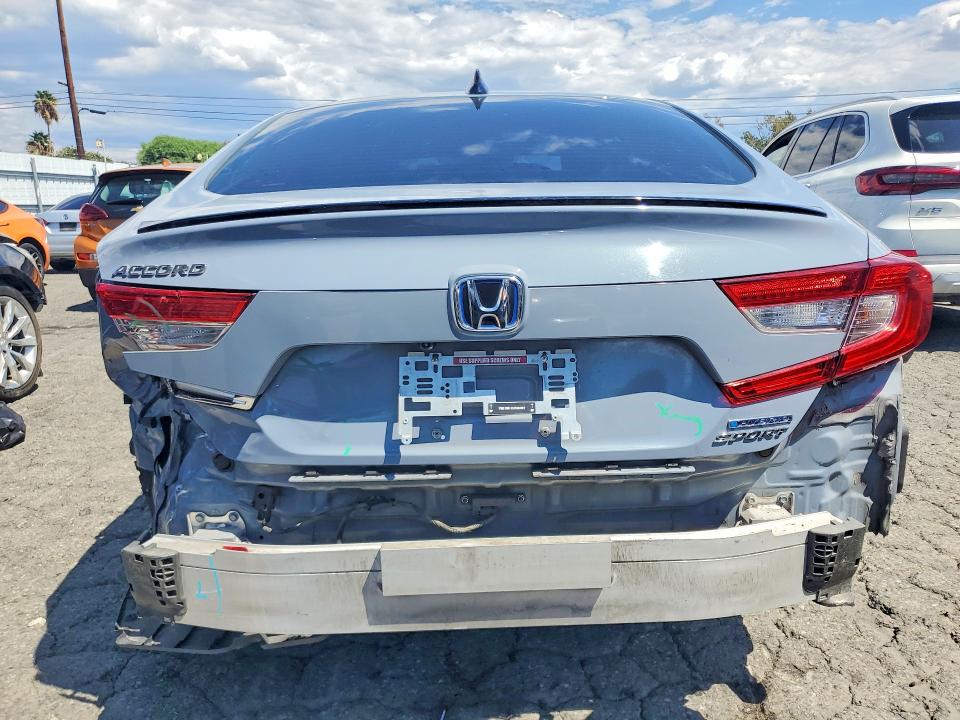 2022 Honda Accord მანქანა იყიდება აუქციონზე, vin: 1HGCV3F21NA033018, აუქციონის ნომერი: 68251906