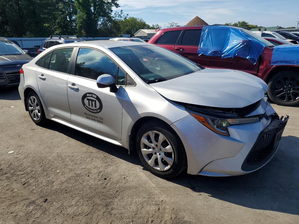 67653306 :رقم المزاد ، 5YFEPMAE0NP320550 vin ، 2022 Toyota Corolla مزاد بيع
