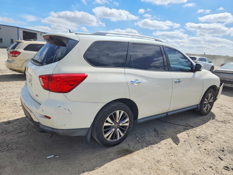 2017 Nissan Pathfinder მანქანა იყიდება აუქციონზე, vin: 5N1DR2MN8HC641170, აუქციონის ნომერი: 70550886