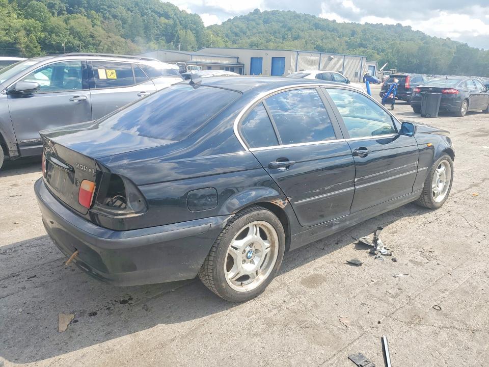 68014946 :رقم المزاد ، WBAEW53432PG09271 vin ، 2002 Bmw 330 مزاد بيع