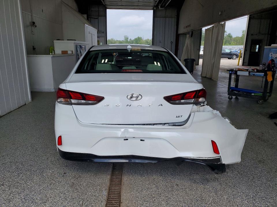 Продажа на аукционе авто 2018 Hyundai Sonata, vin: 5NPE24AA4JH673733, номер лота: 67085686