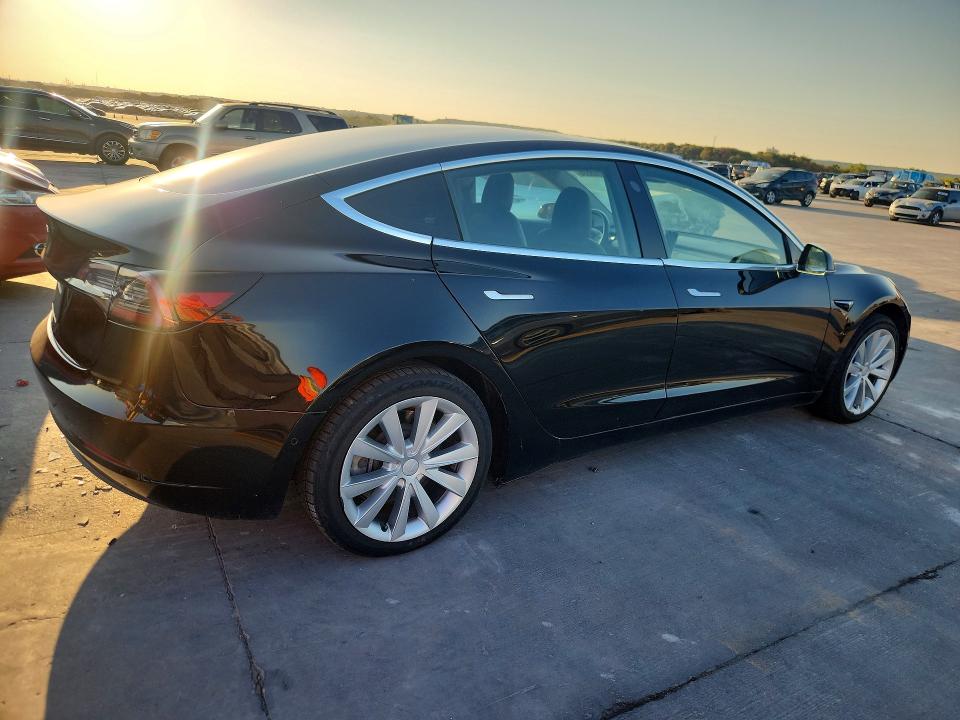 Продаж на аукціоні авто 2019 Tesla Model 3, vin: 5YJ3E1EA8KF406375, номер лоту: 68169596