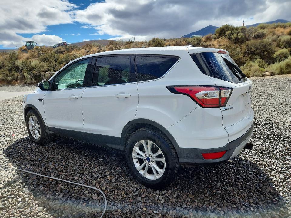 Продаж на аукціоні авто 2017 Ford Escape, vin: 1FMCU9G92HUB81788, номер лоту: 67529686