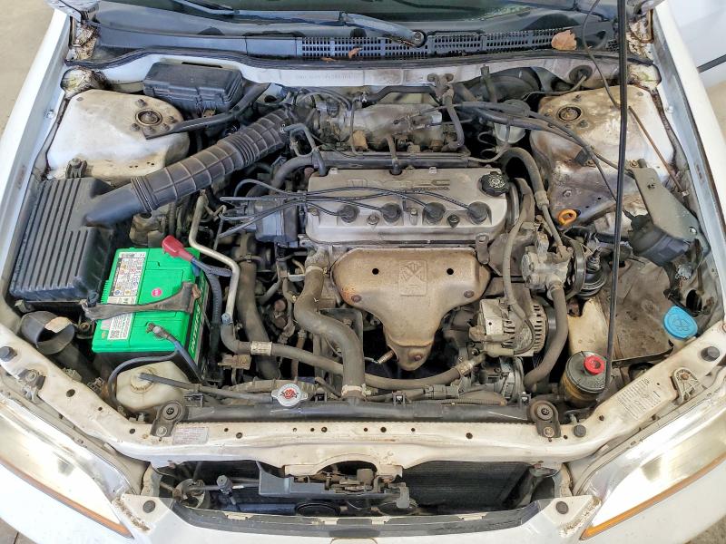 70495826 :رقم المزاد ، 1HGCG5647WA245964 vin ، 1998 Honda Accord مزاد بيع