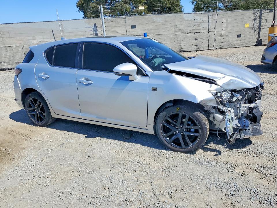 67218976 :رقم المزاد ، JTHKD5BH4F2214966 vin ، 2015 Lexus Ct مزاد بيع