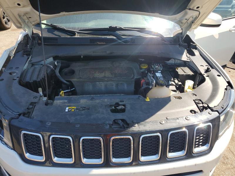 69604616 :رقم المزاد ، 3C4NJDBB5KT641708 vin ، 2019 Jeep Compass مزاد بيع