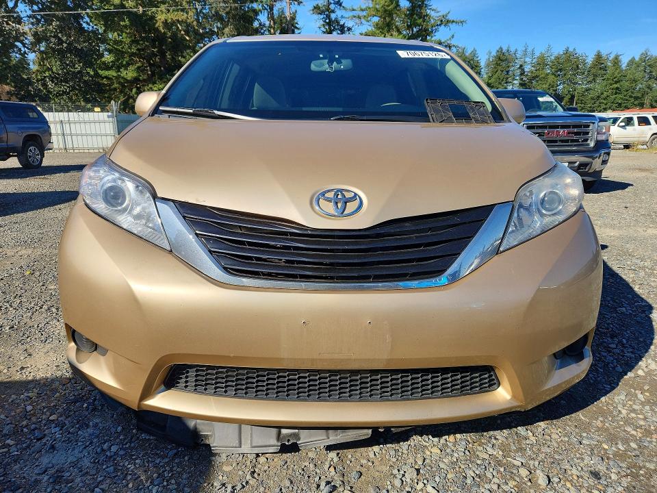 Продаж на аукціоні авто 2014 Toyota Sienna, vin: 5TDJK3DC8ES082228, номер лоту: 70675126
