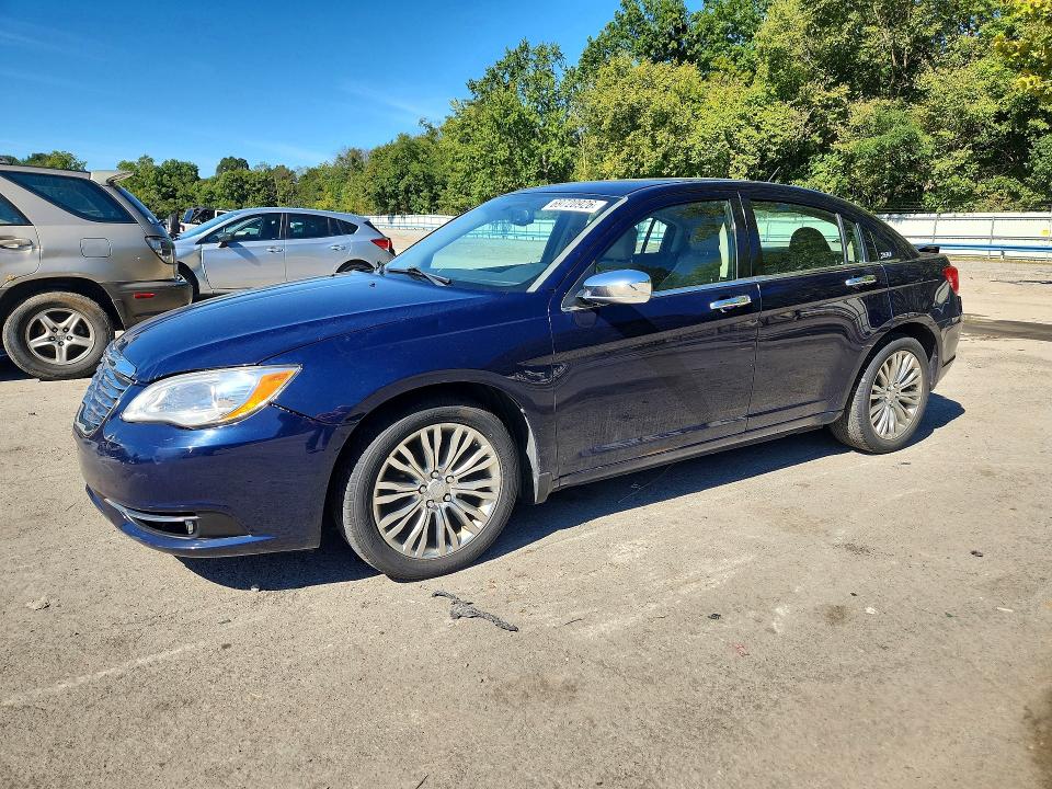 Продажа на аукционе авто 2013 Chrysler 200, vin: 1C3CCBCG2DN615395, номер лота: 69720926