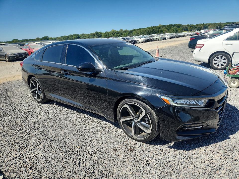 2020 Honda Accord მანქანა იყიდება აუქციონზე, vin: 1HGCV1F3XLA038003, აუქციონის ნომერი: 66852226
