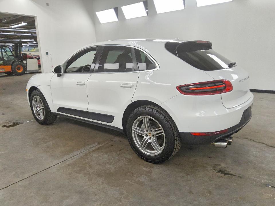 Продажа на аукционе авто 2015 Porsche Macan, vin: WP1AB2A56FLB50916, номер лота: 71106376