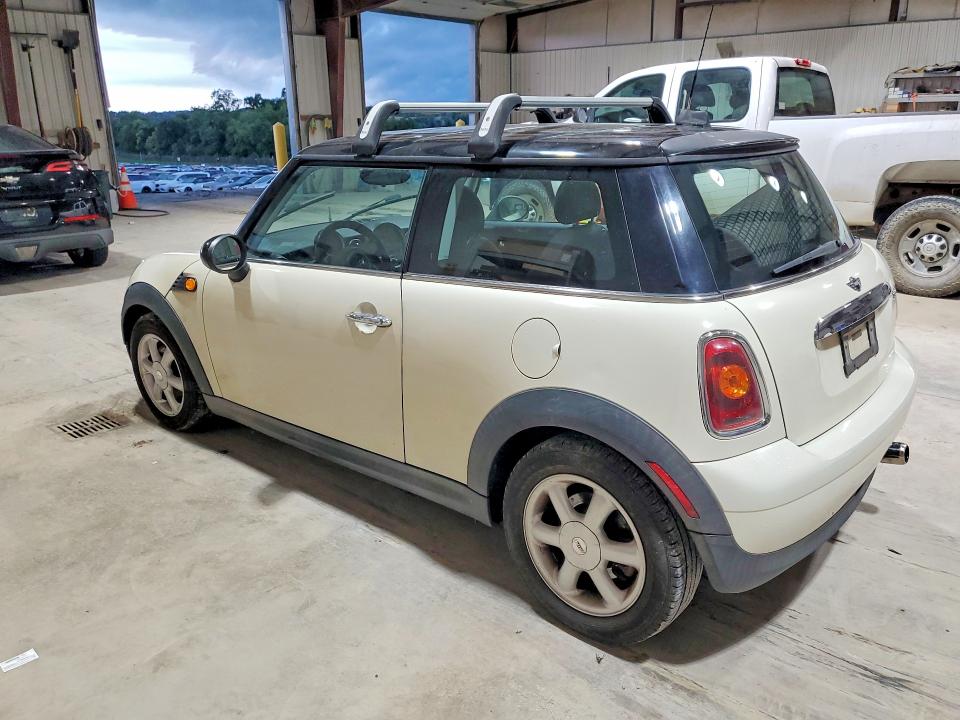 Продажа на аукционе авто 2009 Mini Cooper, vin: WMWMF33519TW77463, номер лота: 67470746