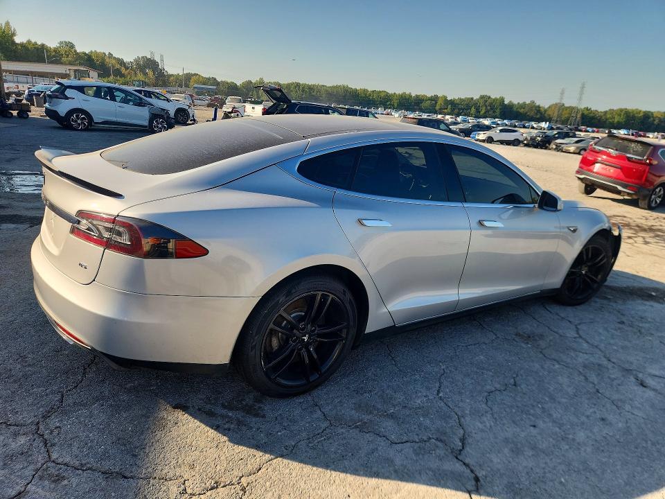 Aukcja sprzedaży 2013 Tesla Model 3, vin: 5YJSA1CN6DFP18159, numer aukcji: 67110486