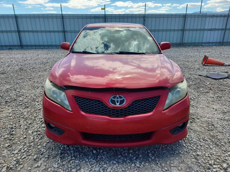 2010 Toyota Camry მანქანა იყიდება აუქციონზე, vin: 4T1BF3EK0AU069120, აუქციონის ნომერი: 70646806