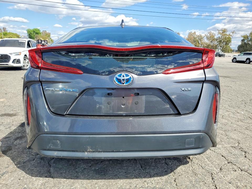 Продажа на аукционе авто 2020 Toyota Prius Prime, vin: JTDKARFP5L3138070, номер лота: 70916096