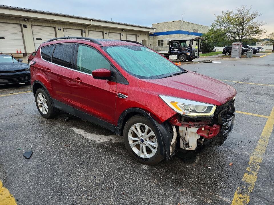 Auction sale of the 2017 Ford Escape, vin: 1FMCU9GD7HUB98896, lot number: 70016406