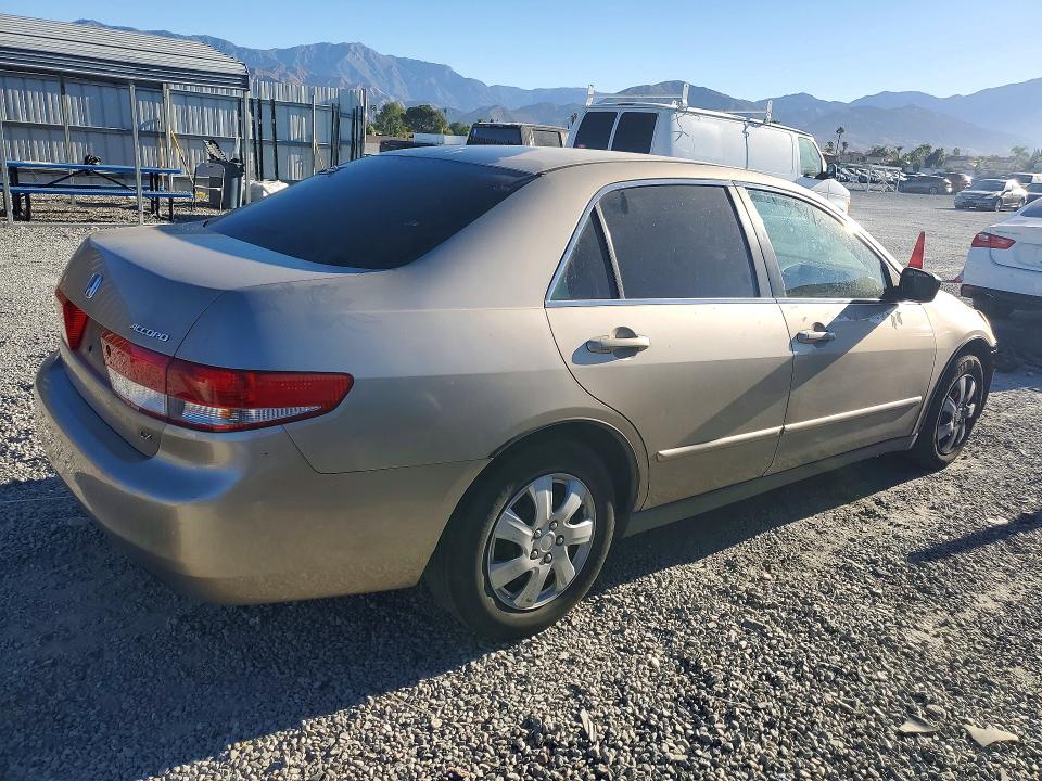 Продажа на аукционе авто 2003 Honda Accord, vin: JHMCM56303C017155, номер лота: 67369486