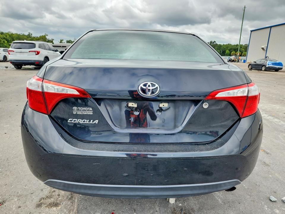 70535816 :رقم المزاد ، 5YFBURHE3GP458472 vin ، 2016 Toyota Corolla مزاد بيع