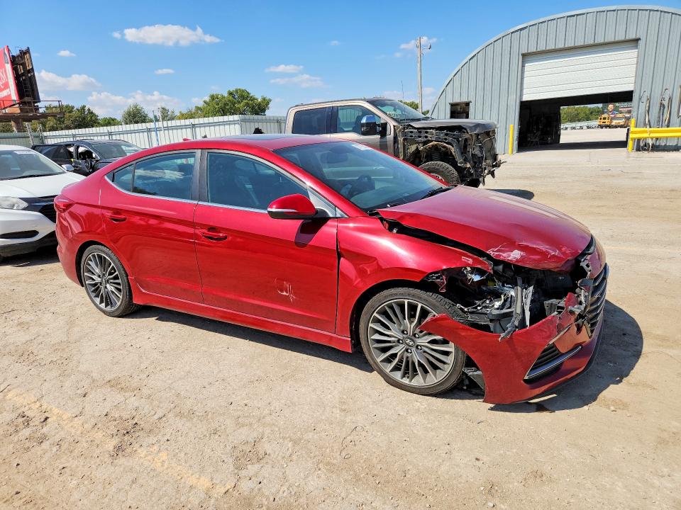 2017 Hyundai Elantra მანქანა იყიდება აუქციონზე, vin: KMHD04LBXHU354503, აუქციონის ნომერი: 68175506