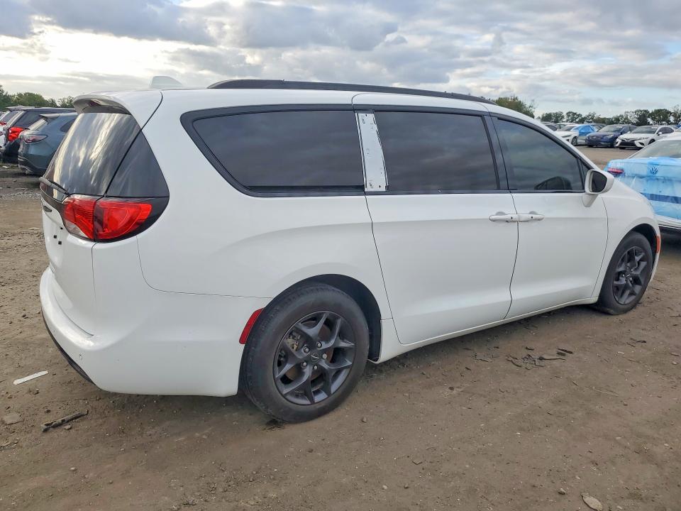 Aukcja sprzedaży 2018 Chrysler Pacifica, vin: 2C4RC1BG7JR261809, numer aukcji: 70387256