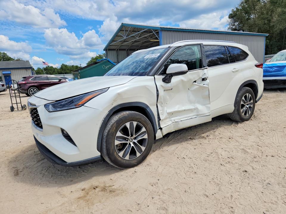 Продаж на аукціоні авто 2021 Toyota Highlander, vin: 5TDGARAH2MS505559, номер лоту: 67685756