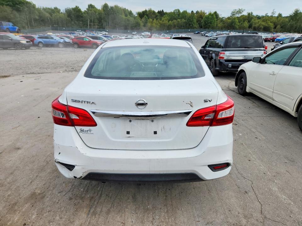 Продаж на аукціоні авто 2018 Nissan Sentra, vin: 3N1AB7AP1JL653138, номер лоту: 67616376