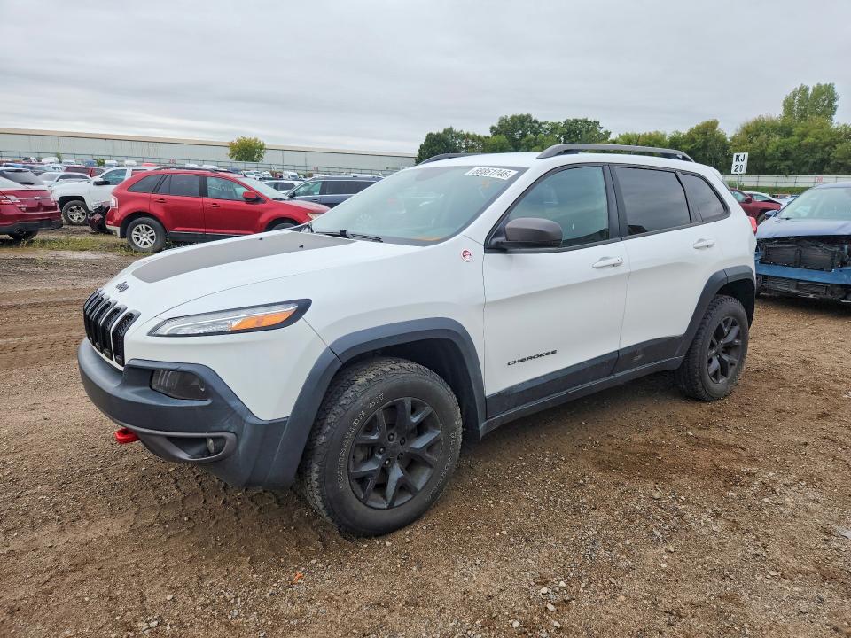 68861246 :رقم المزاد ، 1C4PJMBS0FW701998 vin ، 2015 Jeep Cherokee مزاد بيع