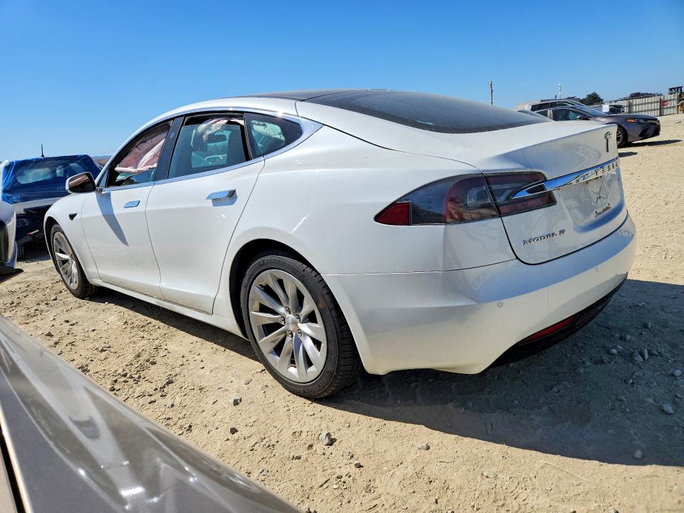 Продаж на аукціоні авто 2016 Tesla Model S, vin: 5YJSA1E20GF170781, номер лоту: 69814806