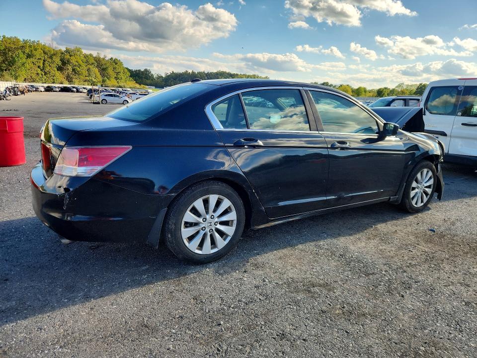 Продажа на аукционе авто 2010 Honda Accord, vin: 1HGCP2F8XAA020545, номер лота: 68614746