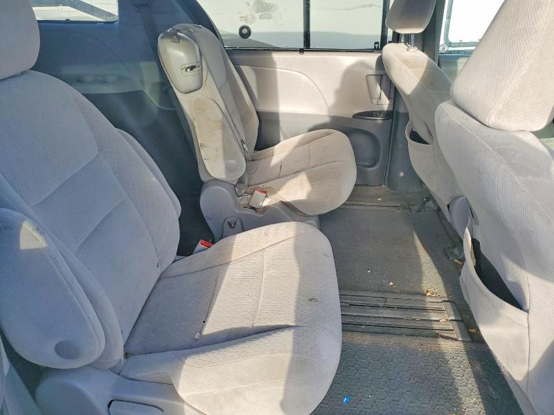 Aukcja sprzedaży 2015 Toyota Sienna, vin: 5TDKK3DC3FS567057, numer aukcji: 68027936