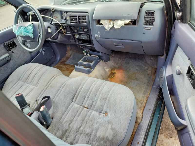70446446 :رقم المزاد ، 4TANL42NXWZ152252 vin ، 1998 Toyota Tacoma مزاد بيع