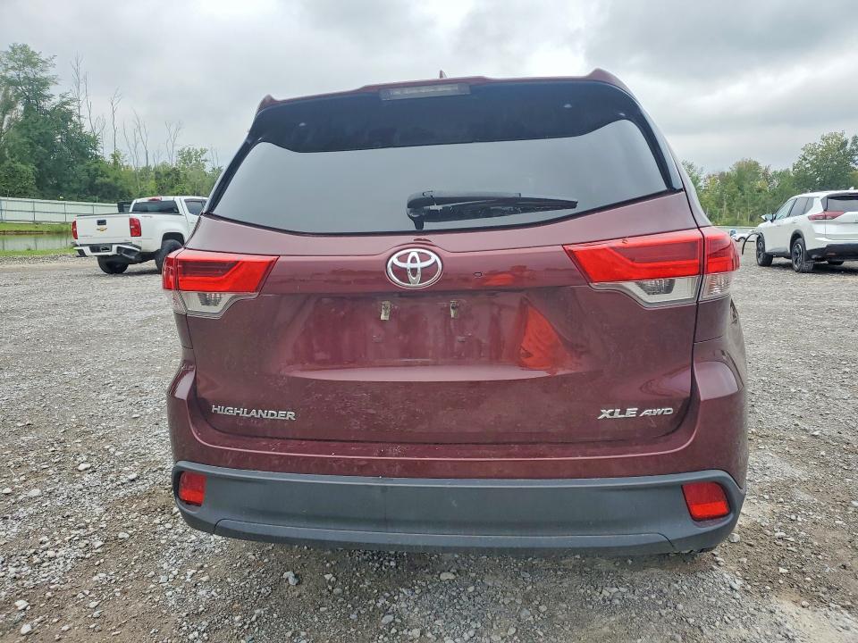 69304946 :رقم المزاد ، 5TDJZRFH4KS730215 vin ، 2019 Toyota Highlander مزاد بيع