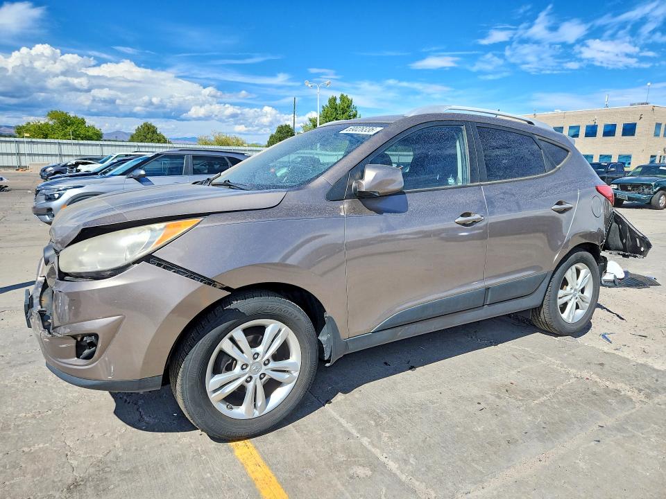 69028336 :رقم المزاد ، KM8JU3AC5BU265054 vin ، 2011 Hyundai Tucson مزاد بيع