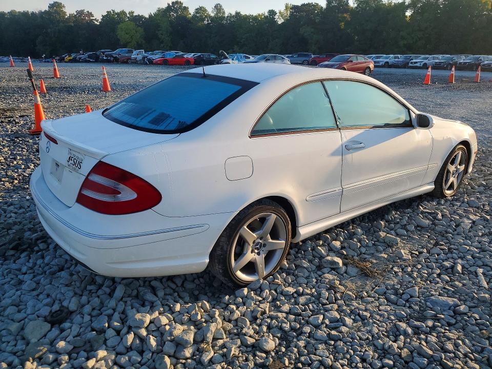2005 Mercedes-benz Clk მანქანა იყიდება აუქციონზე, vin: WDBTJ75J35F128837, აუქციონის ნომერი: 68332736