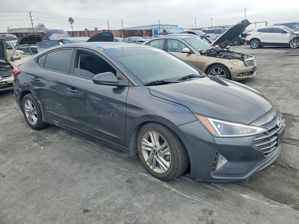 2020 Hyundai Elantra მანქანა იყიდება აუქციონზე, vin: 5NPD84LF6LH629576, აუქციონის ნომერი: 70357426