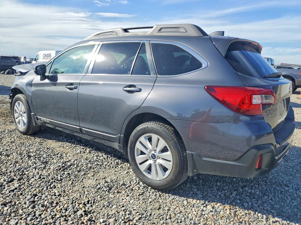 67916536 :رقم المزاد ، 4S4BSAHCXJ3243690 vin ، 2018 Subaru Outback مزاد بيع