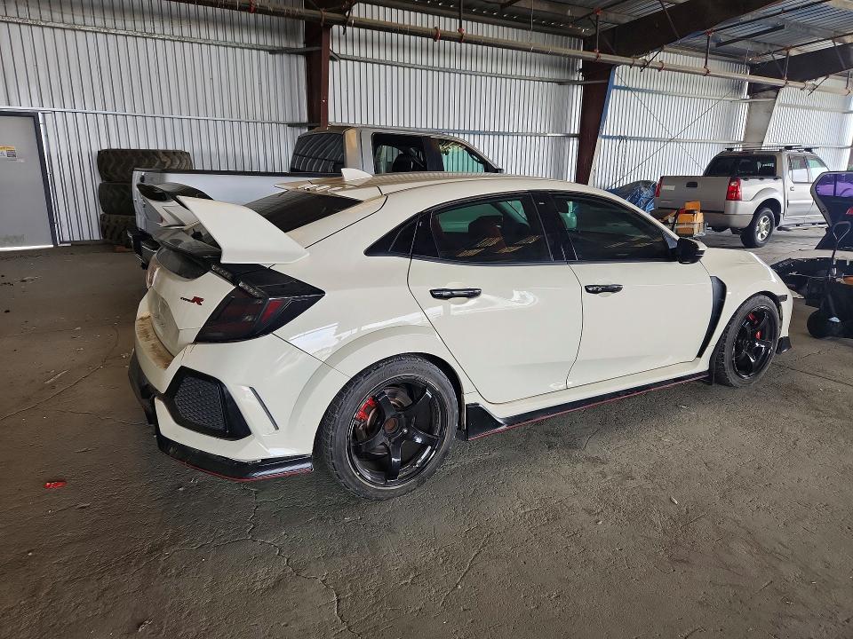 Auction sale of the 2017 Honda Civic, vin: SHHFK8G72HU200668, lot number: 67360346